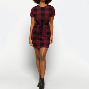 BB Dakota by Steve Madden Burgundy and Black Knit Dress